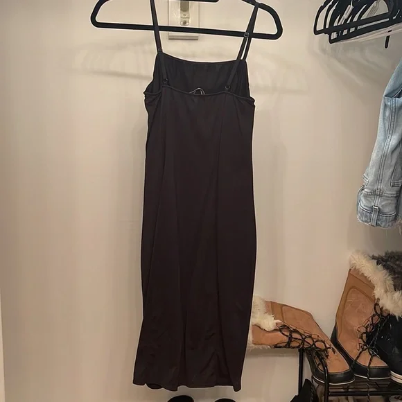 Midi bodycon black dress - Picture 3 of 4